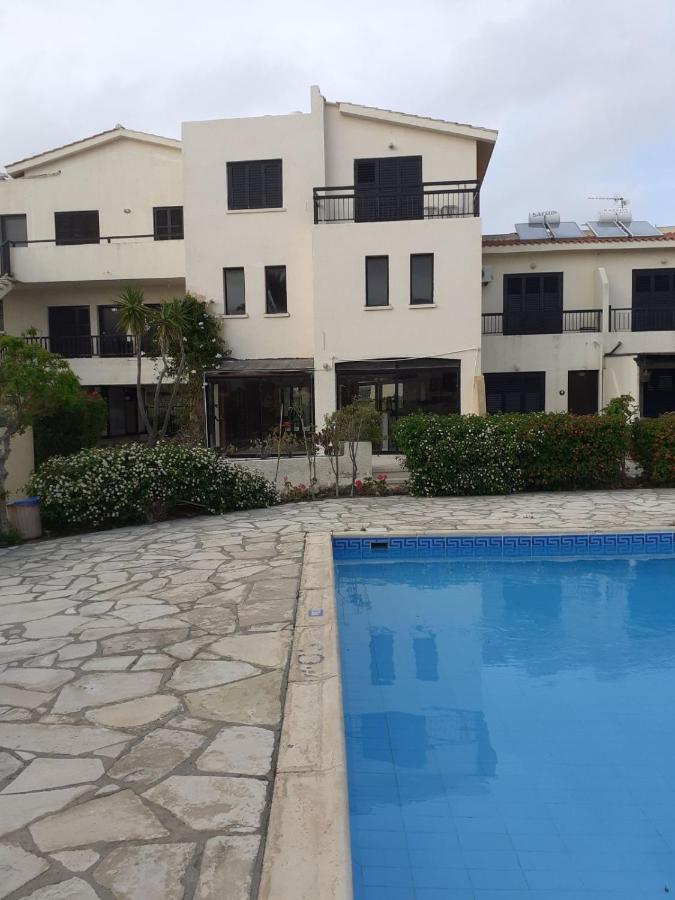 Violeta Gardens Paphos